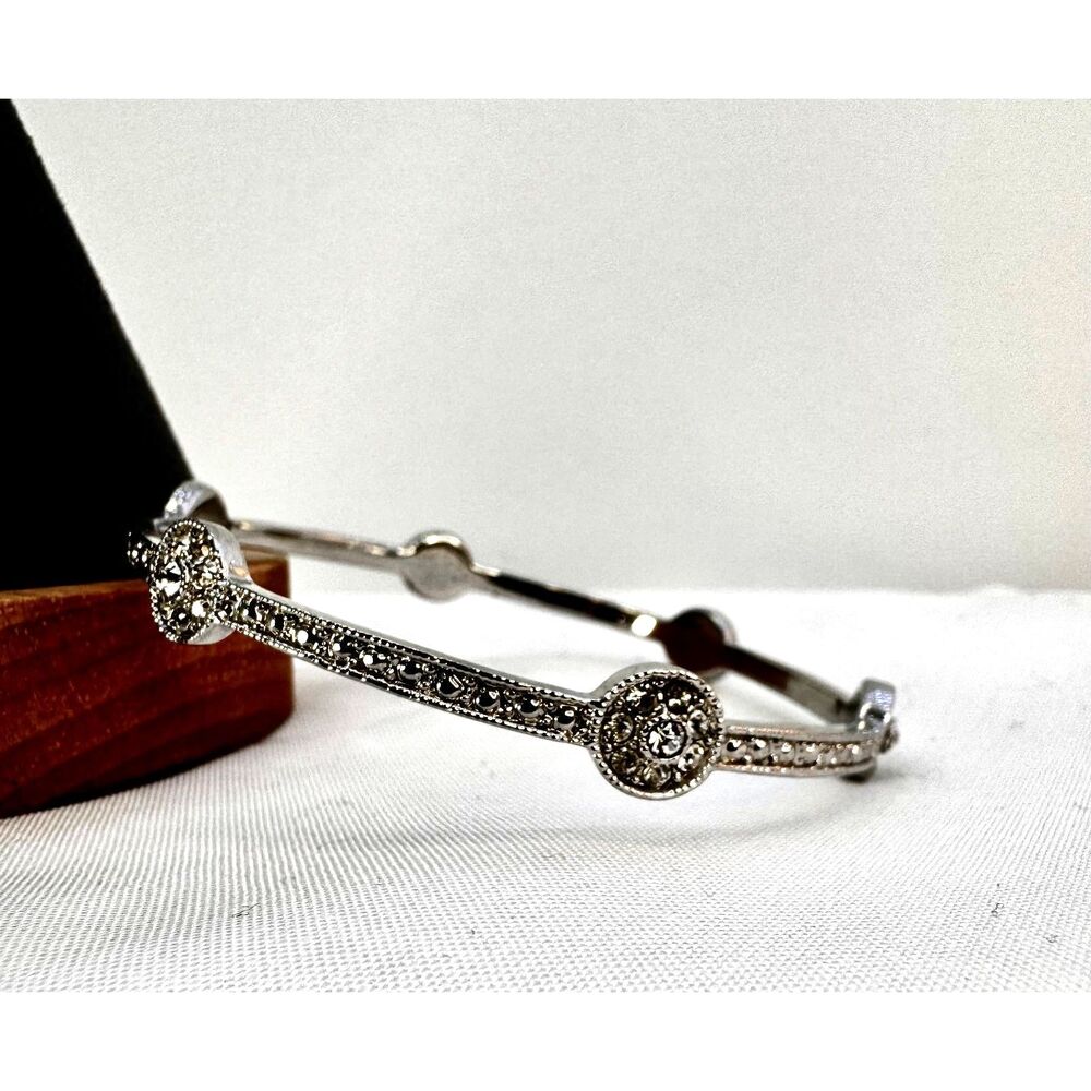 Vintage Stauer Rhodium Bangle - Picture 2 of 7
